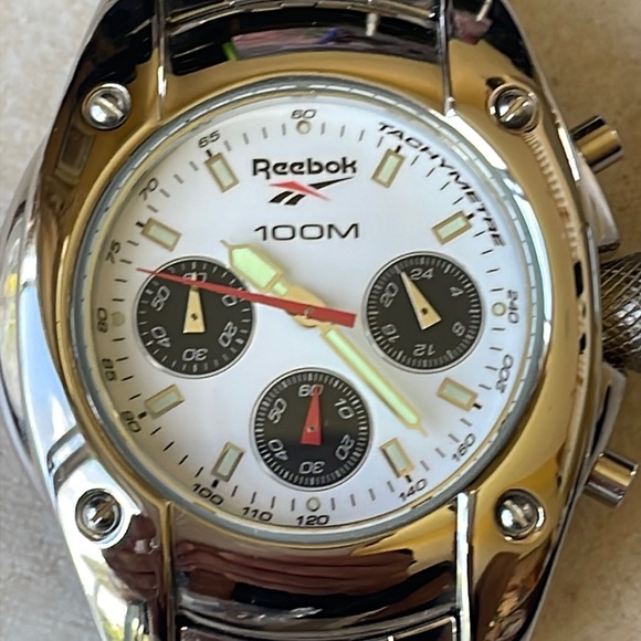 COPY - Reebok chronograph men battery water resistant 100m stainless steel - Picture 1 of 7